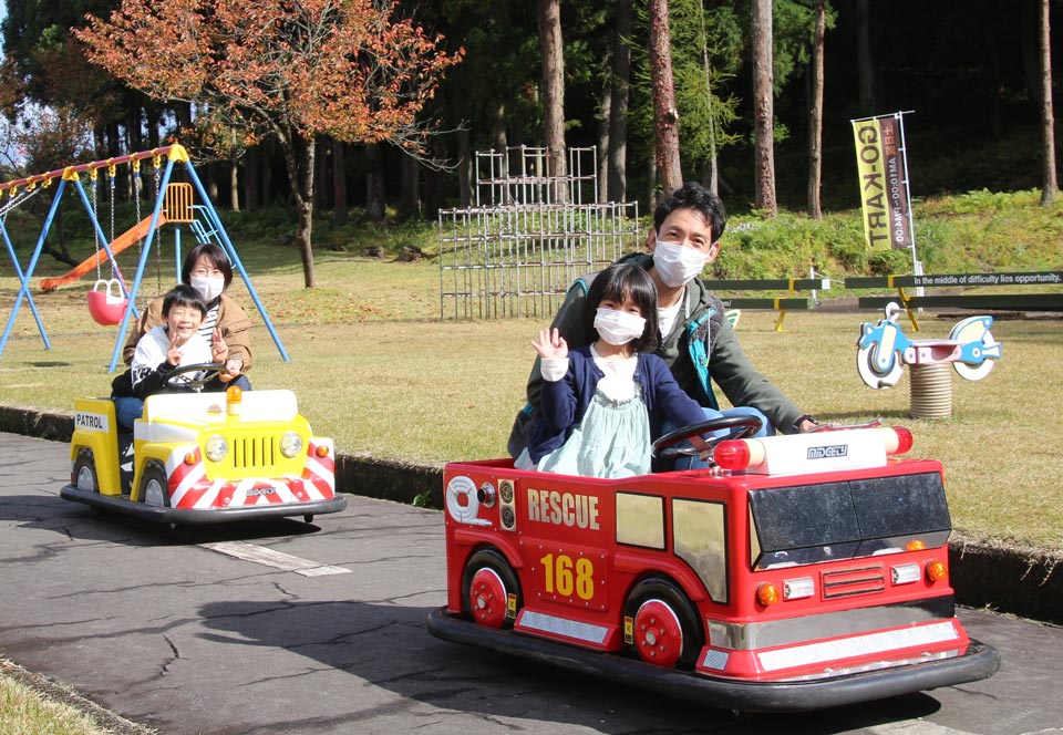 道路パトロールカー・消防車
