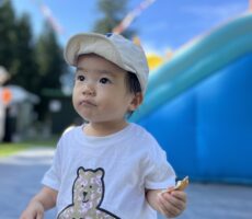 作品No:32　ピクニック<br><br>桂公園で遊んで、バウムリンゲで<br />
パンを買って公園でピクニック。<br />
そのあと千年の湯に入って、<br />
そらやで夜ご飯をたべ、<br />
十日町を楽しみ尽くした一日‼️<br><br>