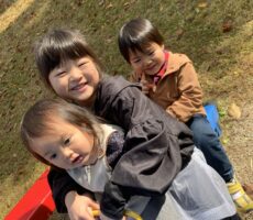 作品No:133 みんなで乗ると楽しいね♡<br><br>兄弟3人仲良く乗れたよ!<br><br>